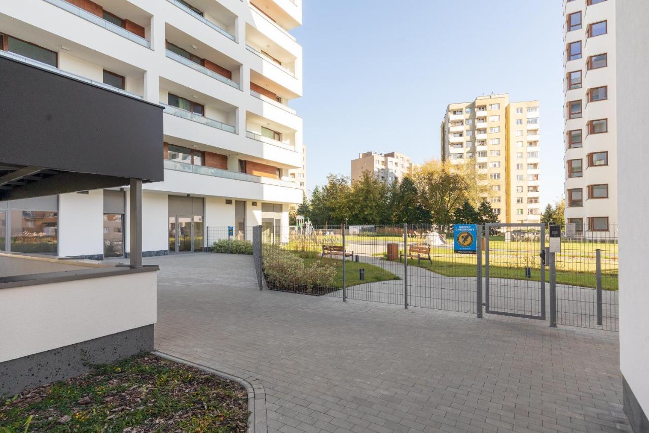 Metro Targowek Homely Apartment Varsovie Extérieur photo